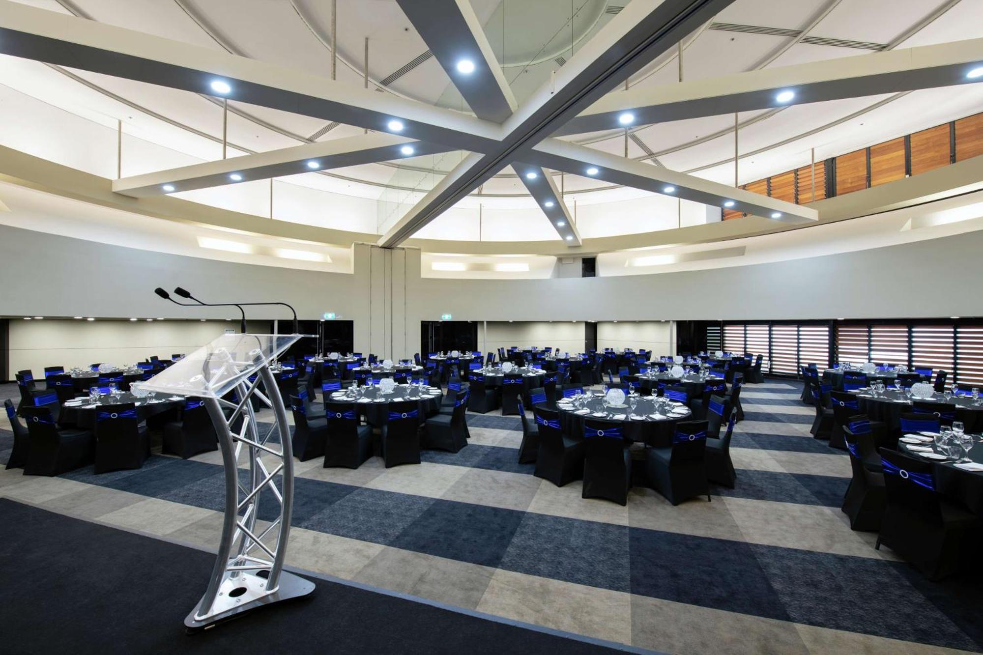 Doubletree By Hilton Esplanade Darwin Hotel Kültér fotó