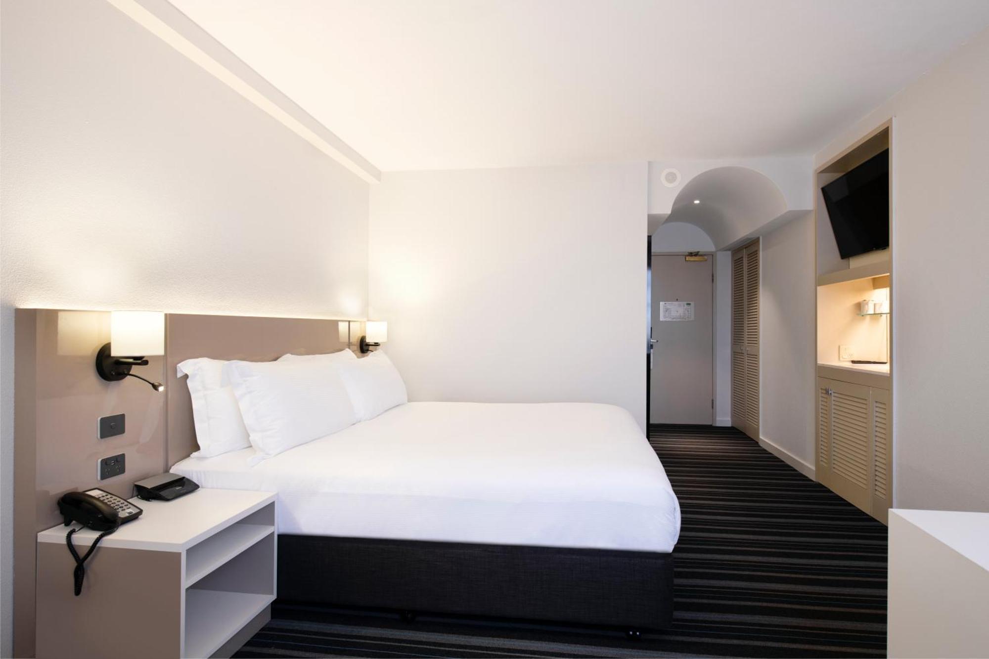 Doubletree By Hilton Esplanade Darwin Hotel Kültér fotó